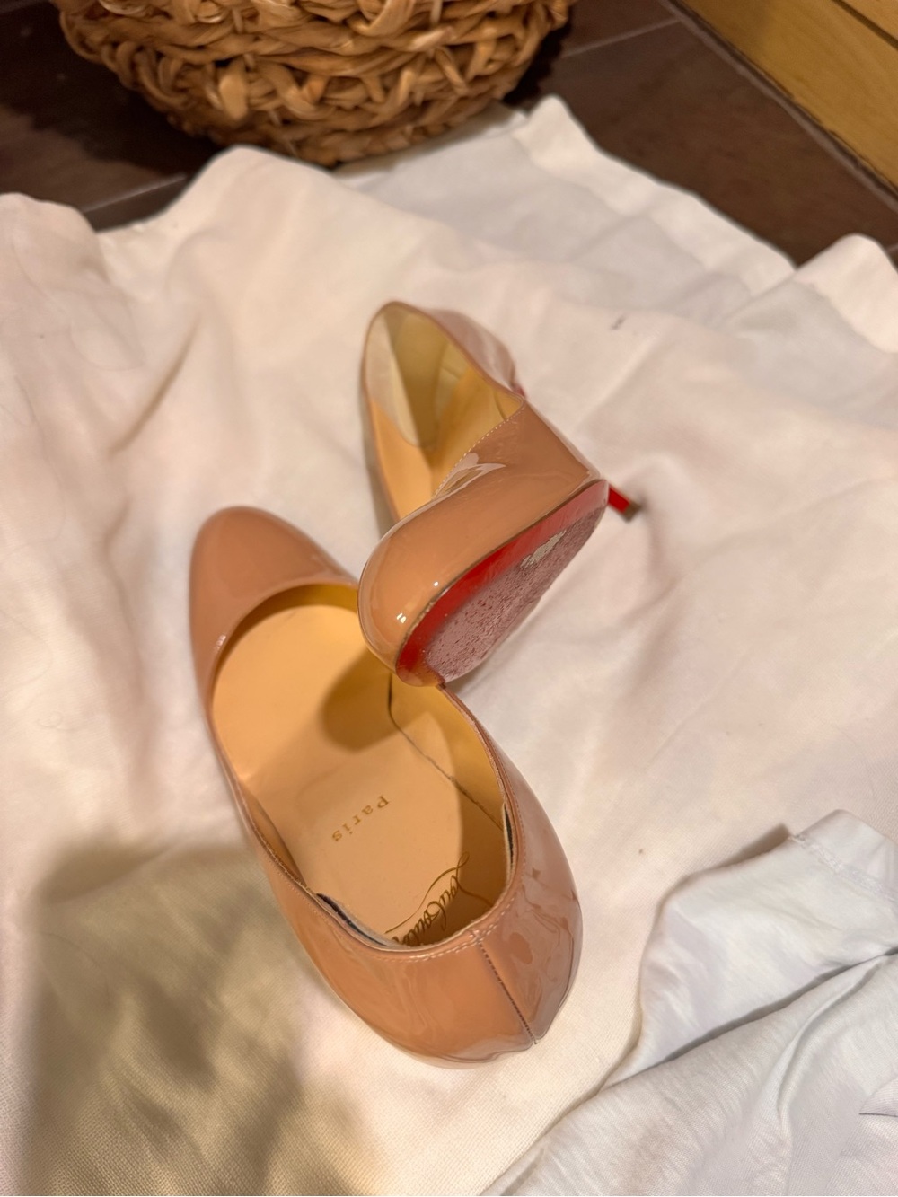 Christian Louboutin Nude Patent Stiletto Pumps with Signature Red Soles - Picture 4 of 11